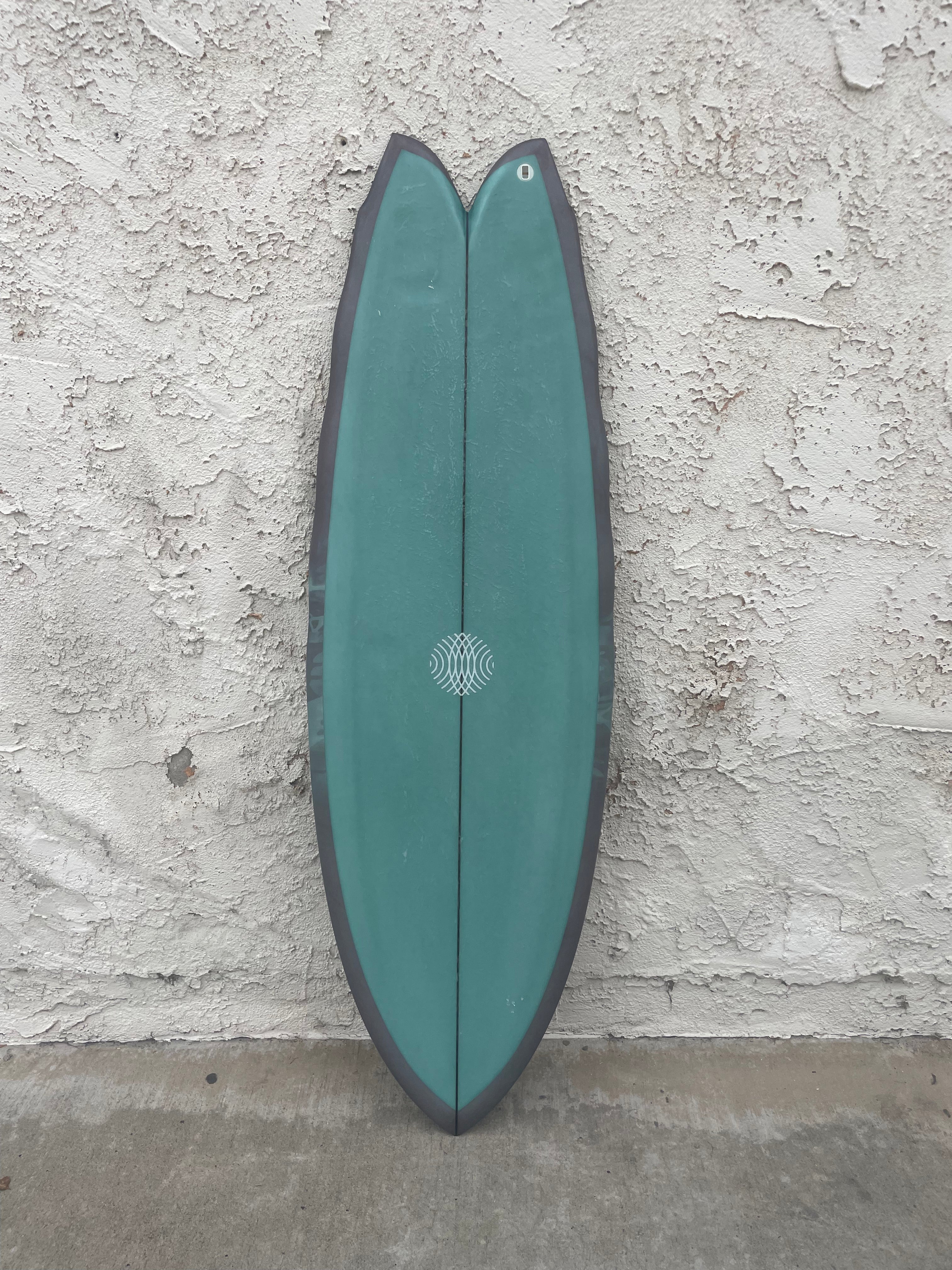 5'3" Serrated Prototype (Used)